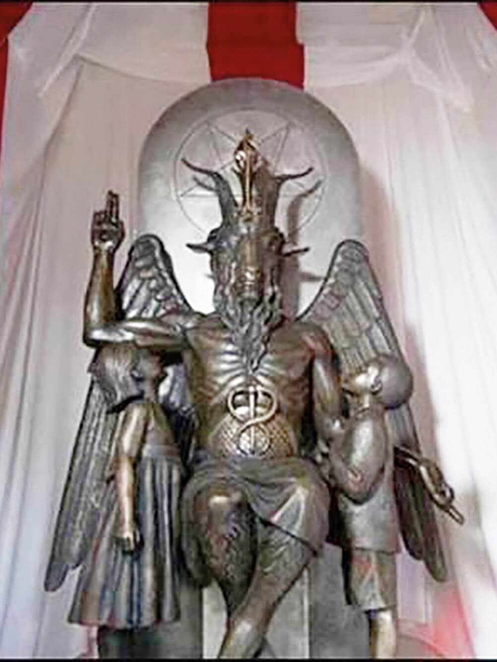 El Diablo Engaña Al Mundo Entero