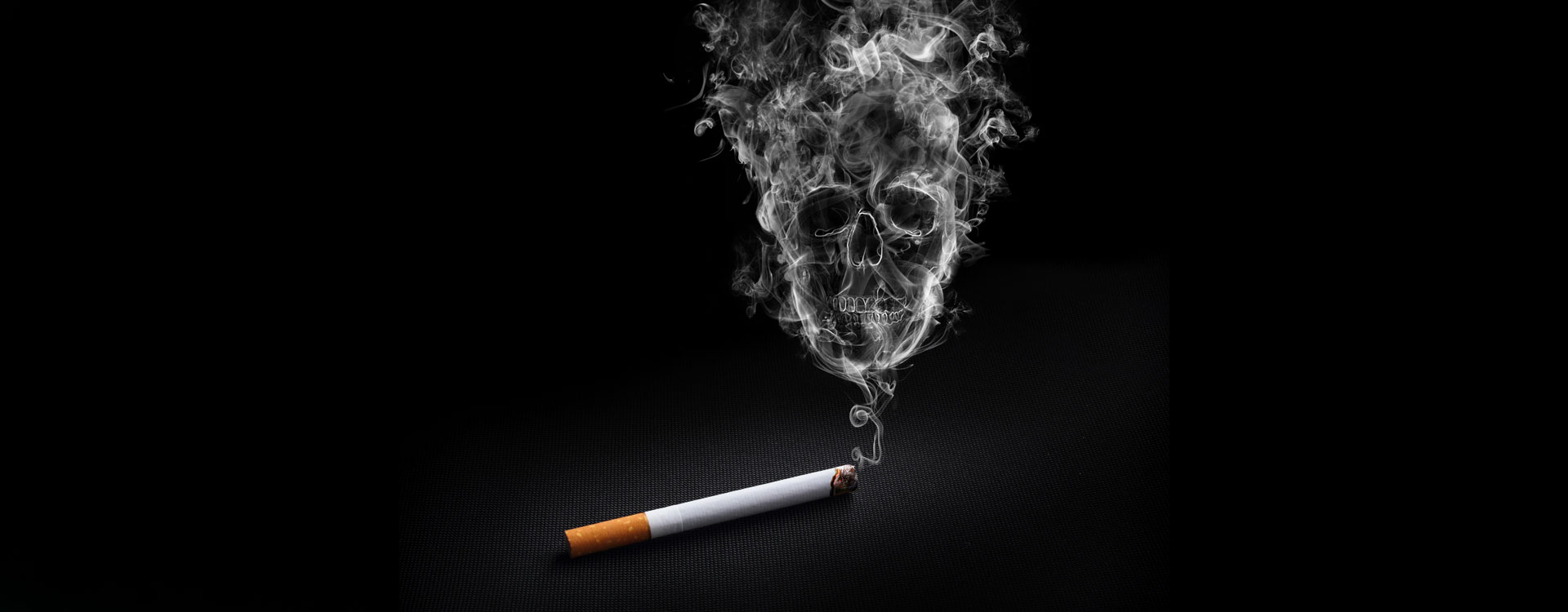 Smoking pic. Smoking pic. Девушка с сигаретой. Мужчина с сигаретой. Smoking pic.